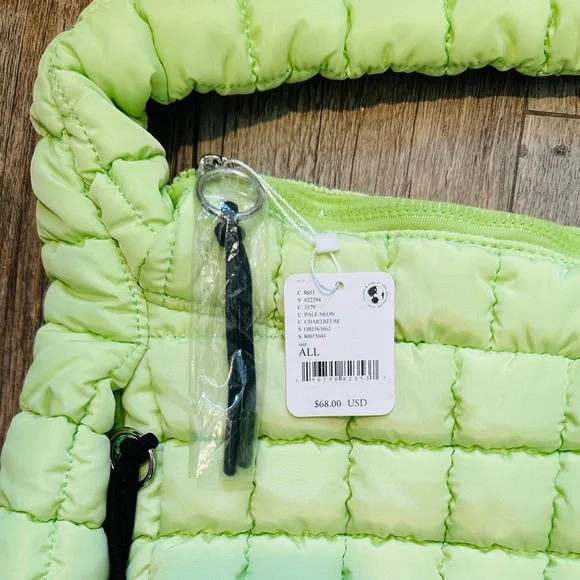 Free People Movement Quilted Carryall Pale Neon - Last One in Stock - Picture 6 of 11